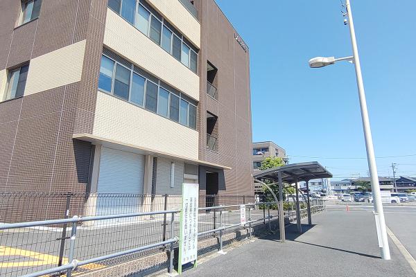 多治見駅北口写真